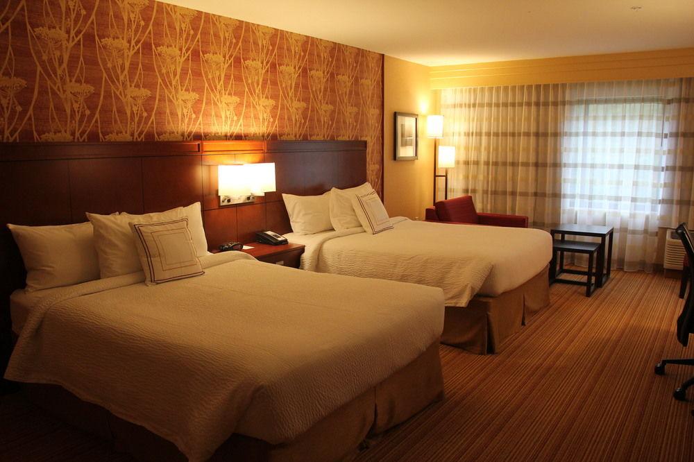 Courtyard By Marriott Oneonta Hotell Exteriör bild